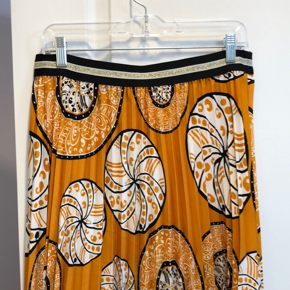 Ann Taylor Factory Dresses & Skirts - Reserved for trend NWT Ann Taylor Factory Pleated Maxi Skirt.